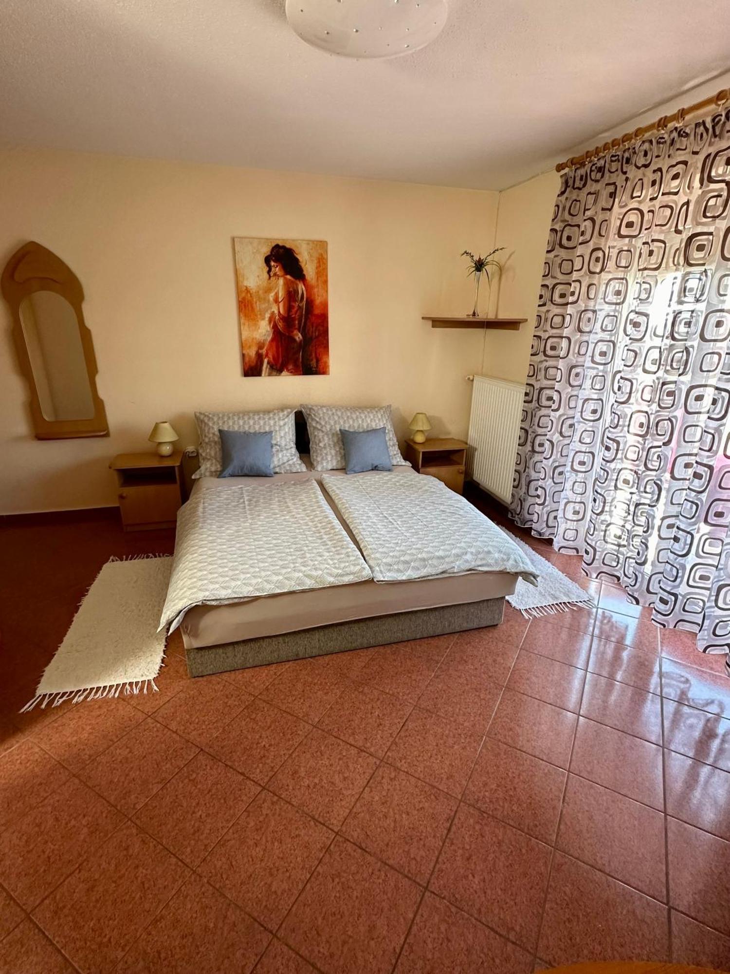 Judit Apartments Heviz Exterior foto