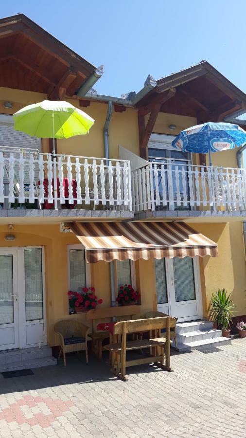 Judit Apartments Heviz Exterior foto